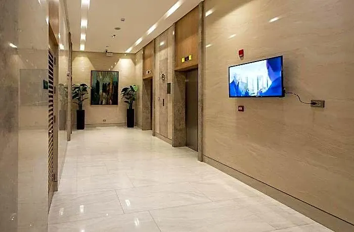 Lush Residences Makati 호텔